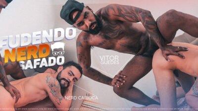 Negão Fudendo Nerd Safado