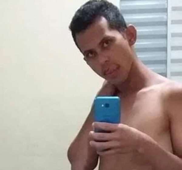 Moisés DO NASCIMENTO MONTEIRO